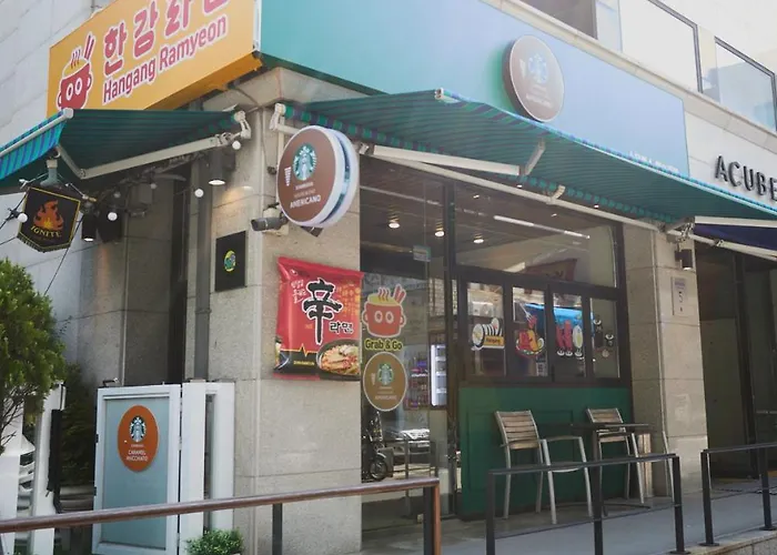 Acube 東大門 3* ソウル特別市
